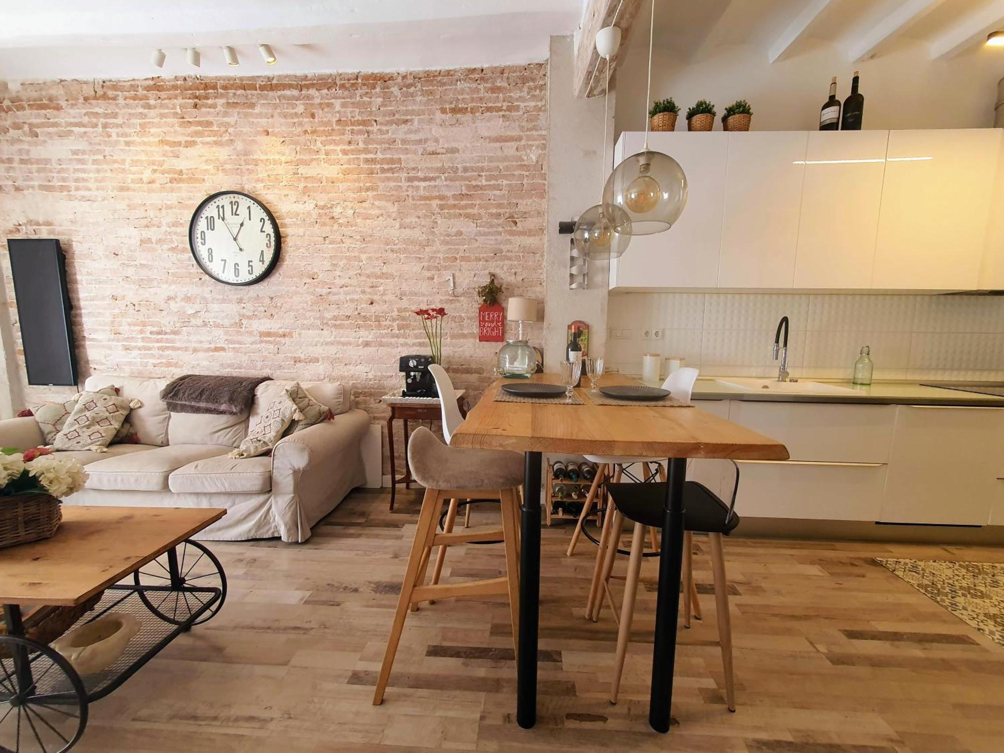 Ef7 Beds & Family Apartment Тарагона Екстериор снимка